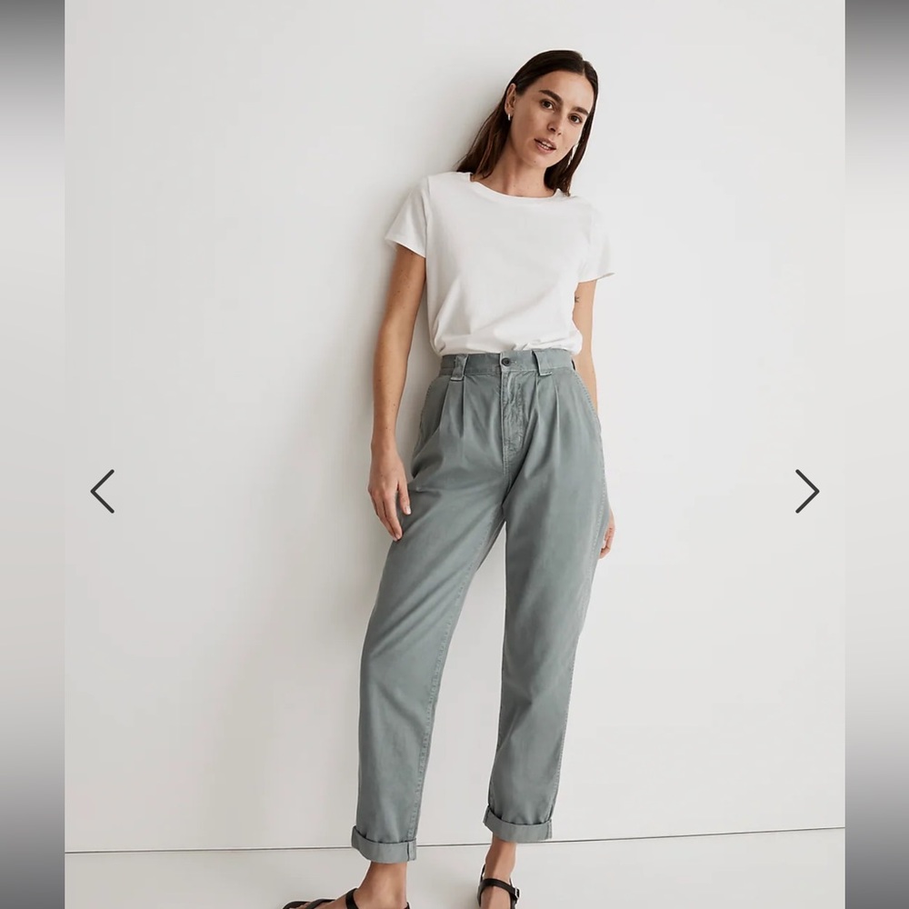 NWT SIZE 32 GARMET DYED TAPERED CHINO PANT
